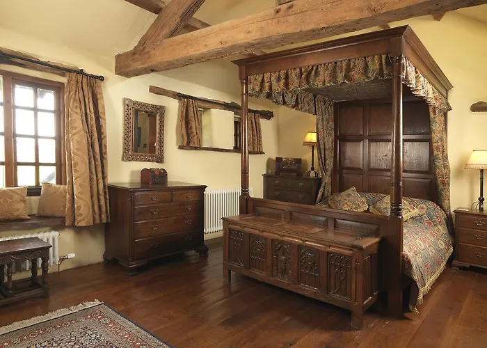 Summerhill * Windermere